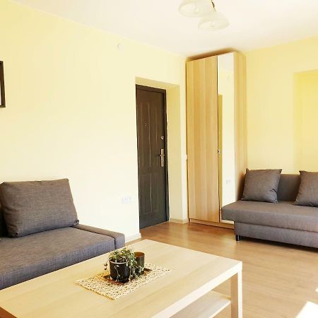 Vila G Palanga Luaran gambar